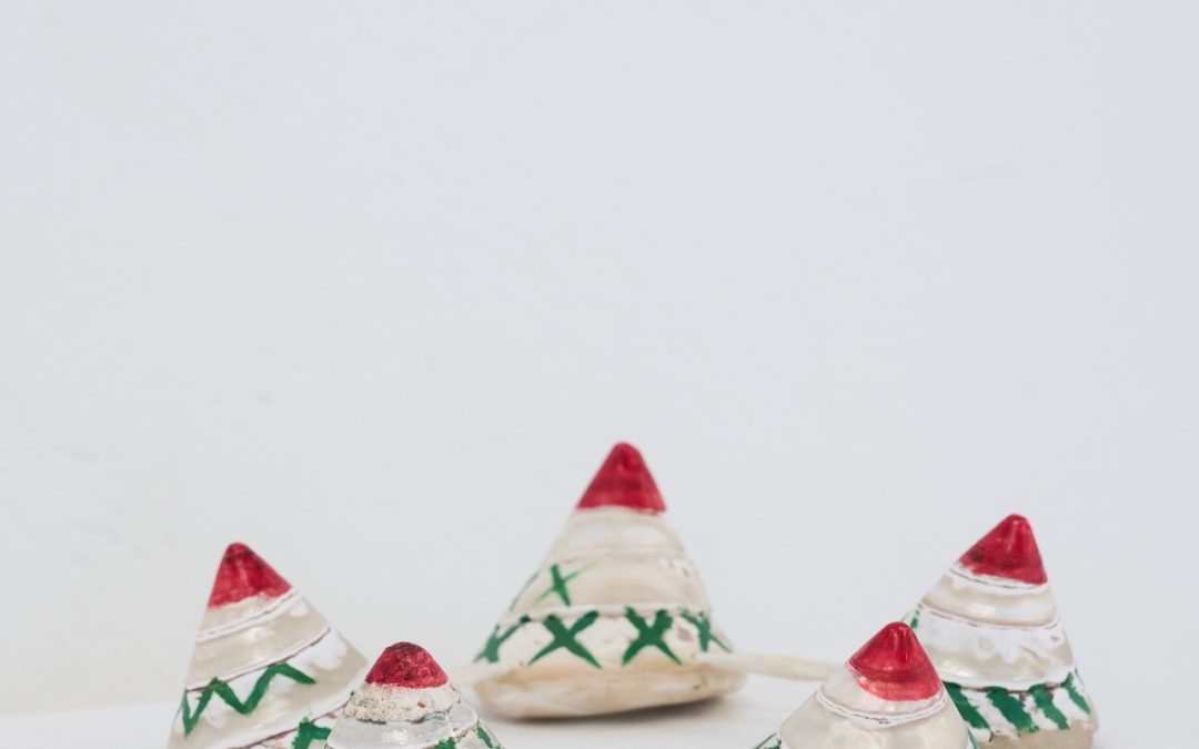 “Democracy of Materials”: le opere-gioiello rivoluzionarie di Bernhard Shobinger in mostra a Galleria 10 Corso Como 