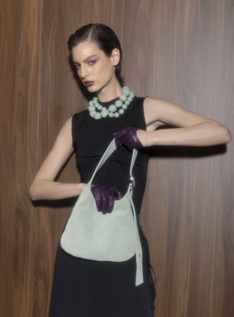 After Zero: Misenithe interpreta la notte come spazio creativo tra rigore e leggerezza