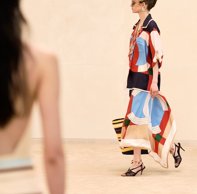Chanel Cruise 2026: la spiaggia di Biarritz rivela nuovi miti di bellezza 