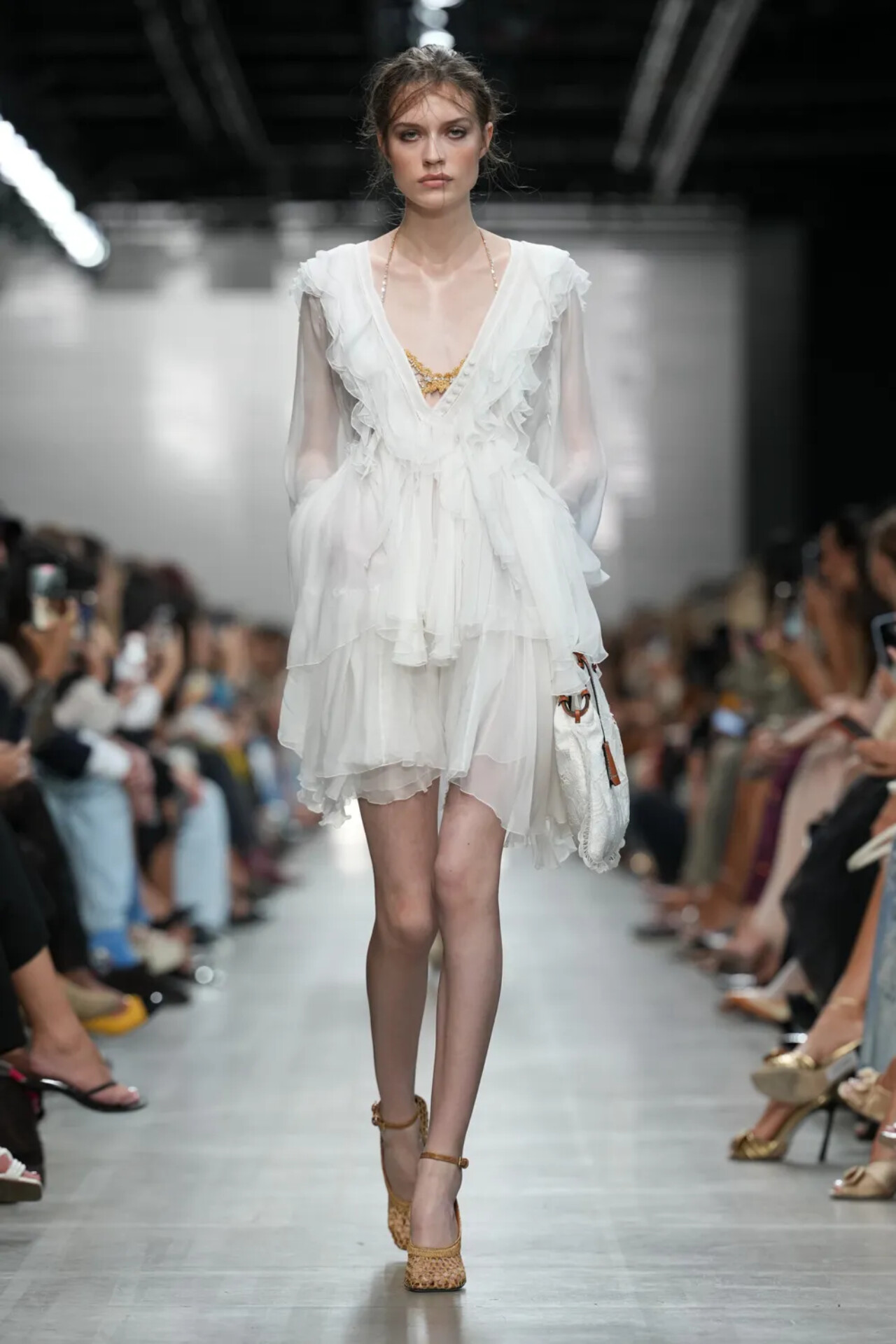 Ermanno Scervino SS 2027: sfumature di salsedine 