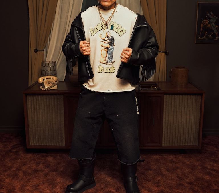 UGG e Willy Chavarria: la collaborazione celebra la forza dell’identità culturale 