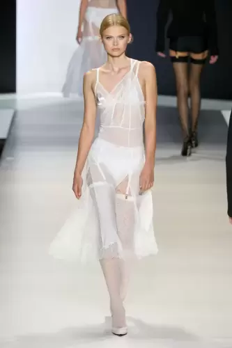 00067-dolce-and-gabbana-spring-2024-ready-to-wear-credit-gorunway